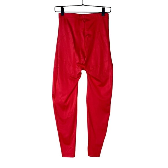 Fabletics NWT Yitty Women size M Headliner Shaping High Waist Leggings - Picture 2 of 8